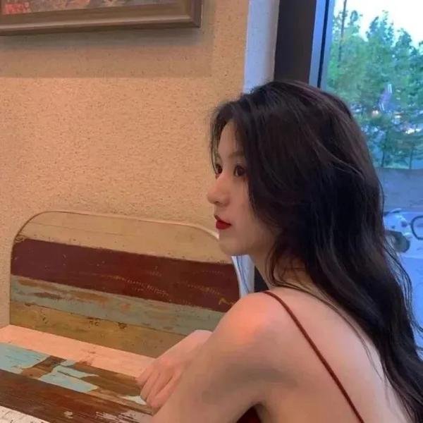 八又二分一女人